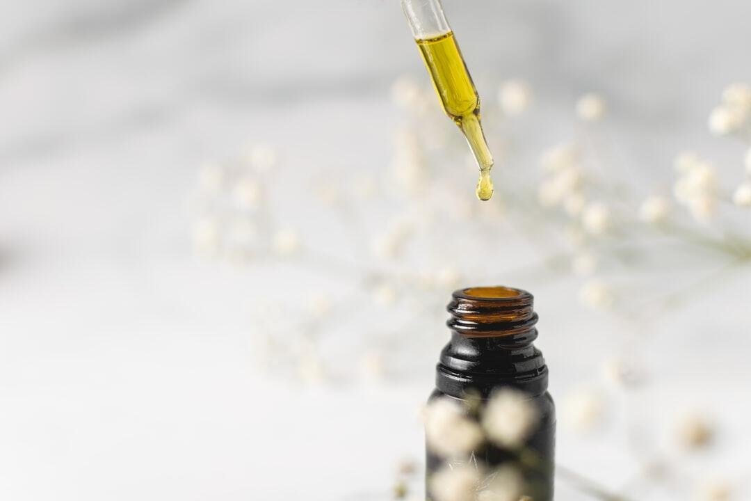 CBD Concentrate vs. CBD Oil:…